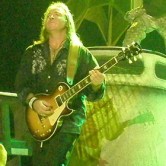 Dave Murray playing a Gibson Les Paul 2010