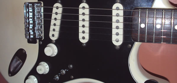 1976 Fender Stratocaster Review